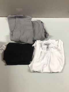 2 BOXES OF WOMEN'S DESIGNER CLOTHING VARIOUS SIZES