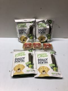 BOX OF PET FOOD TO INC EDGARD COOPER DOGGY DENTAL STICKS - BEST BEFORE 28/02/2025