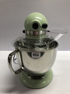 KITCHEN AID ARTISAN FREESTANDING MIXER