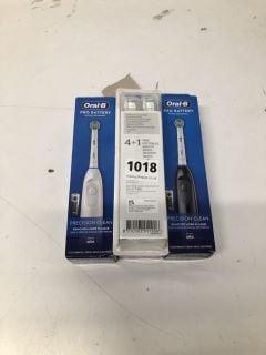 4 X TOOTHBRUSHES TO INCLUDE ORAL-B PRO BATTERY