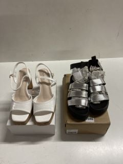 2 X ITEMS TO INCLUDE SILVER FLATFORM SANDALS UK SIZE 4