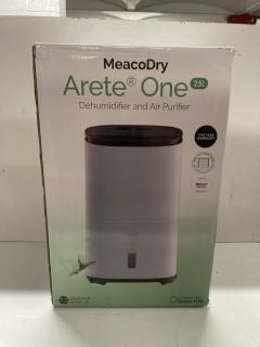 MEACO DRY ARETE ONE DEHUMIDIFIER AND AIR PURIFIER 25L