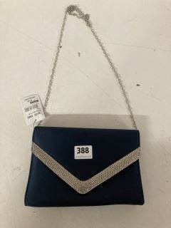 QUIZ CLUTCH BAG IN NAVY