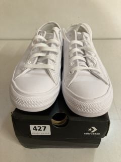 CONVERSE LOW TOP TRAINERS IN WHITE SIZE UK 6