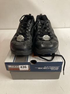 SKECHERS RELAXED FIT MEMORY FOAM SHOES IN BLACK SIZE UK 7