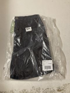 TED BAKER SHORTS IN NAVY - SIZE 10 YEARS