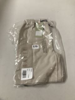 TED BAKER SHORTS IN BEIGE - SIZE 6 YEARS