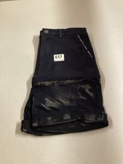 TED BAKER SHORTS IN NAVY - SIZE 10 YEARS