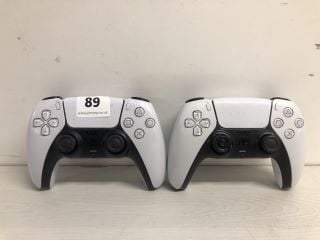 2 X SONY PLAYSTATION DUALSENSE PS5 CONTROLLERS