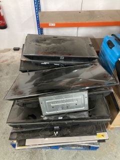 PALLET OF TV'S TO INCLUDE SAMSUNG, TOSHIBA AND TCL (SMASHED, SALVAGE, SPARES AND REPAIRS)