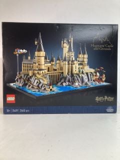 LEGO HARRY POTTER HOGWARTS CASTLE AND GROUNDS RRP:£119