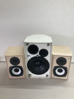 3 X STEREO SPEAKERS