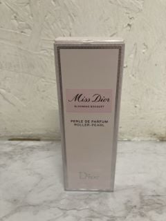 MISS DIOR BLOOMING BOUQUET PERLE DE PARFUM ROLLER PEARL