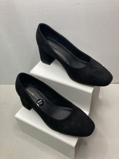 WOMENS VERY HEELS UK SIZE 7EE