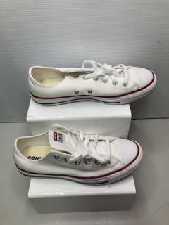 CONVERSE UNISEX WIDE OX OPTICAL TRAINERS UK SIZE 7