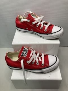 CONVERSE RED TRAINERS UK SIZE 4