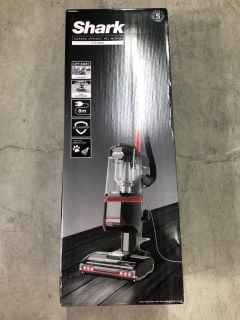 SHARK CORDED UPRIGHT LIFT AWAY VACUUM CLEANER - PET MODEL NV602UKT RRP: £149