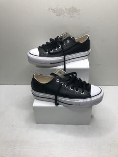 CONVERSE WOMEN TRAINERS UK SIZE 6