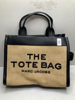 MARC JACOBS THE TOTE BAG