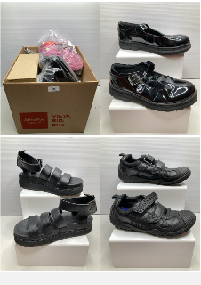 BOX OF FOOTWEAR IN VARIOUS DESIGNS & COLOURS