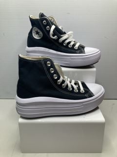 CONVERSE WOMENS TRAINERS UK SIZE 4