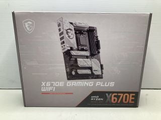 AMD RYZEN X670E GAMING PLUS WIFI