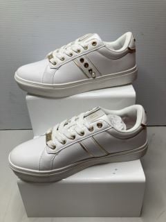 ELLE SPORT WOMENS TRAINERS SIZE UK 4