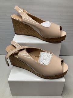 WOMENS HEELED SANDALS SIZE UK 8