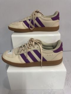 WOMENS ADIDAS GAZELLES TRAINERS SIZE 5