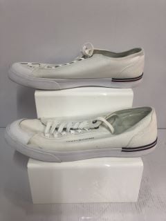 WOMENS TOMMY HILFIGER TRAINERS SIZE 11