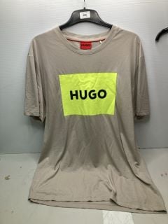 HUGO BOSS ROUND NECK T SHIRT SIZE XXL