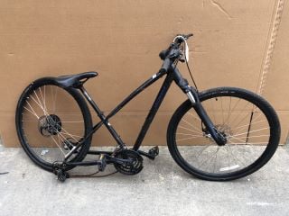 SPECIALIZED ARIEL MOUNTAIN BIKE (MPSS02637655)(VAT ONLY PAYABLE ON BUYERS PREMIUM)