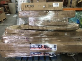 PALLET OF ITEMS INC DURAMAX SHED & 5 CHEST DRAWER