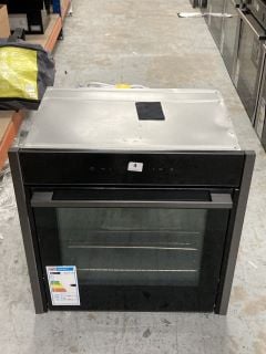 NEFF BUILT IN SINGLE OVEN MODEL: B54CR71G0B/01 RRP: £949.00