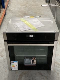 NEFF BUILT IN SINGLE OVEN MODEL: B6ACH7HH0B/72 RRP: £879.00