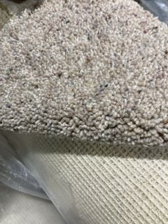 ASH/ORANGE/BLUE FLECKED TEXTURED SOFT FIBRE CARPET (5M)