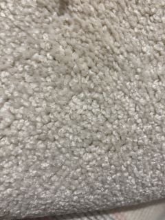 WHITE TEXTURED SUPER SOFT FIBRE CARPET (4M)