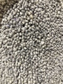 GREY AND WHITE TEXTURED SOFT FIBRE CARPET (4M)