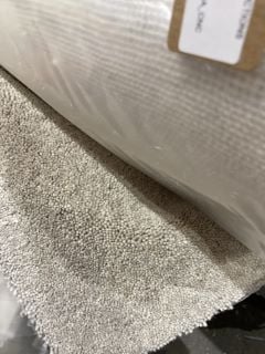 POLAR WHITE TEXTURED SUPER SOFT FIBRE CARPET (5M)