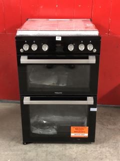 HOTPOINT 60CM DOUBLE GAS COOKER IN BLACK MODEL NO: HDM67G0C2CB