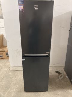 BEKO FREESTANDING FRIDGE FREEZER - MODEL NUMBER - K54300H