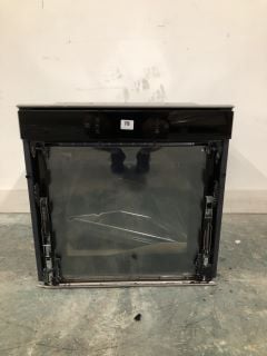 HOTPOINT SINGLE OVEN IN BLACK MODEL NO: FXQP6