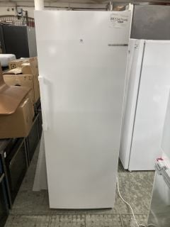 BOSCH FREEZER MODEL GSN29VWEVG RRP £649