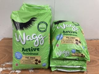 QTY OF WAGG ACTIVE GOODNESS CHICKEN DOG FOOD 12 KG BB 04/01/26