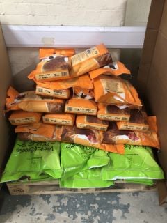 PALLET OF PET FOOD INC COPDOCK MILL RANGE LAYERS MASH CHICKEN FEED