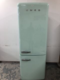 SMEG FROST FREE FRIDGE FREEZER 70/30 RIGHT HAND PASTEL GREEN MODEL: FAB38RPG RRP £2149.00