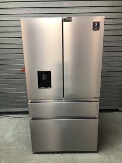 HISENSE AMERICAN STYLE FRIDGE-FREEZER MODEL: RF749N4SWSE RRP: £759