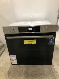 SAMSUNG BUILT-IN SINGLE OVEN MODEL: NV7B4430