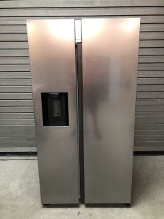 SAMSUNG AMERICAN STYLE FRIDGE-FREEZER MODEL: RS64DG5303S9 RRP: £984