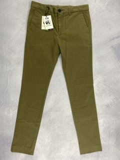 PAUL SMITH MEN'S SLIM FIT CHINO. SIZE: 31, MADE FROM: 98% PIMA COTTON 2% ELASTANE - WOVEN PFD/GMT DYE  220GM